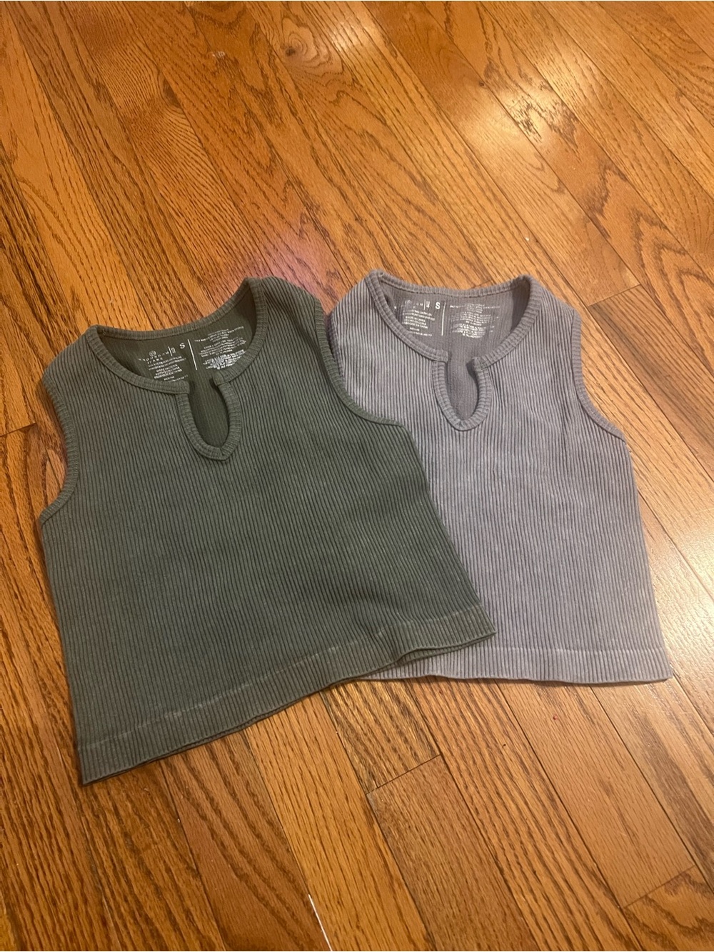 Boom Boom Jeans Olive Green & grey ribbed Seamless Notched Neck Crop Tank Set SM